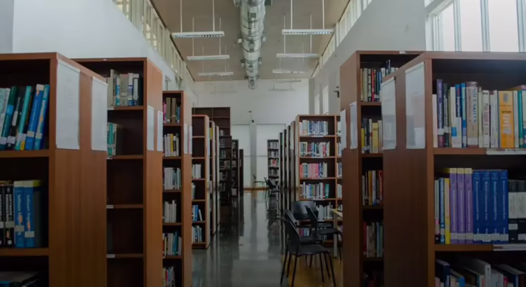 A State-of-the-art Learning Infrastructure